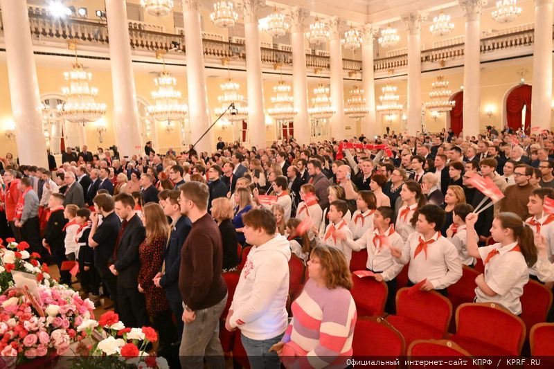 Г.А. Зюганов: Дело Ленина в надежных руках! Оно обязательно победит!