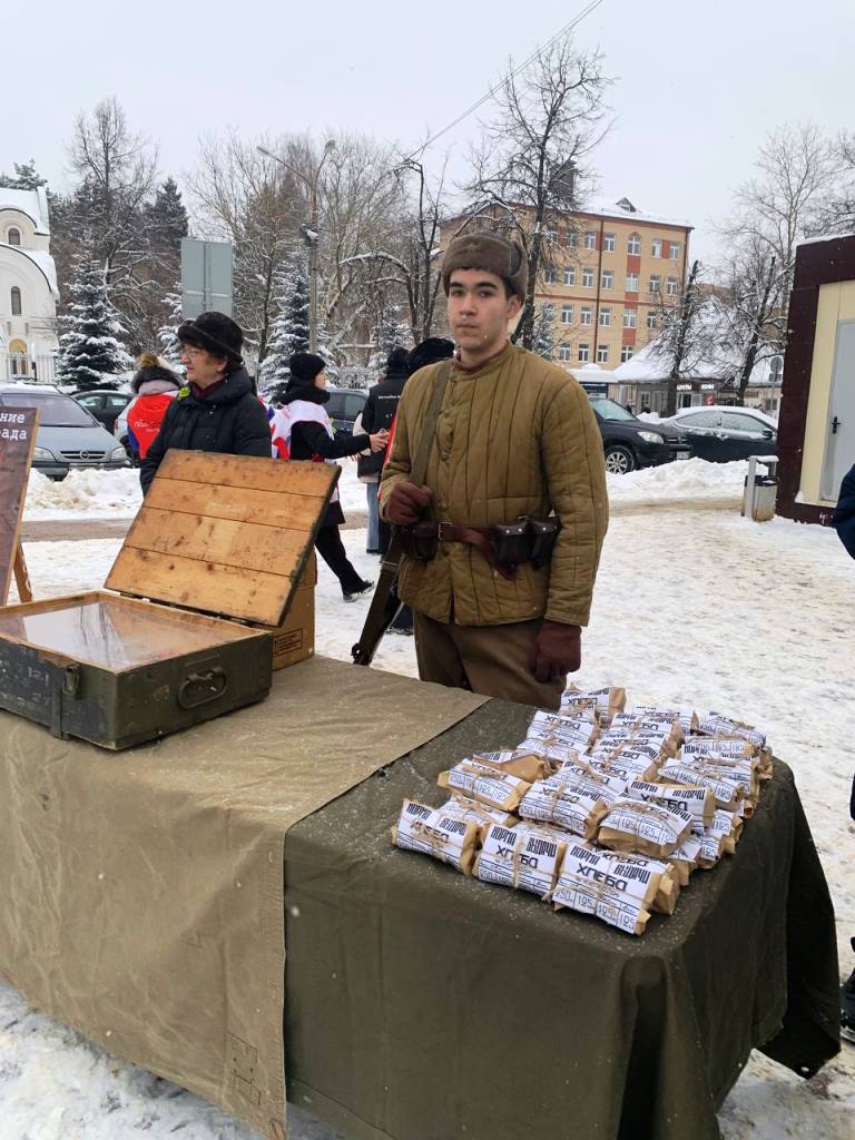 Пионеры Фрязино участвовали в памятной дате полного освобождения Ленинграда