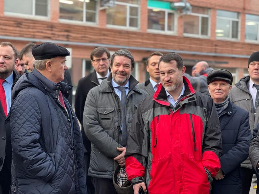 Г. А. Зюганов: Нам принципиально важна поддержка трудовых коллективов!