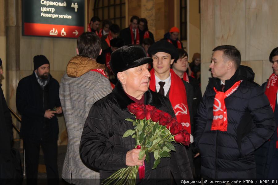 Состоялся рабочий визит делегации ЦК КПРФ во главе с Г.А. Зюгановым и Н.М. Харитоновым в Санкт-Петербург