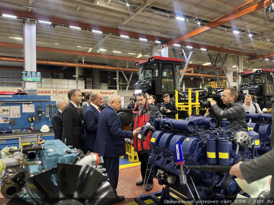 Состоялся рабочий визит делегации ЦК КПРФ во главе с Г.А. Зюгановым и Н.М. Харитоновым в Санкт-Петербург