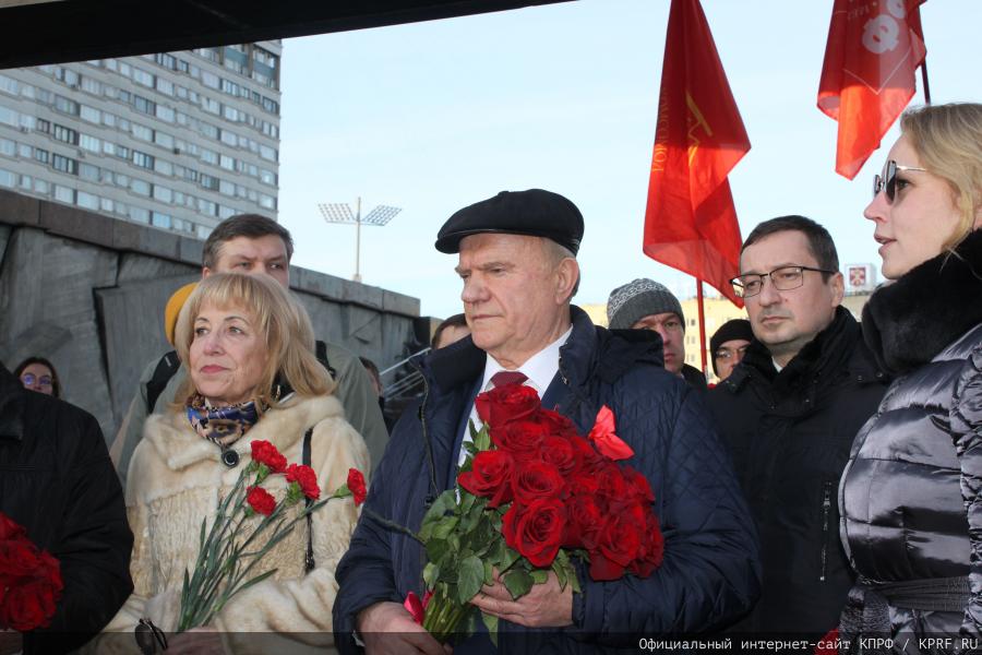 Состоялся рабочий визит делегации ЦК КПРФ во главе с Г.А. Зюгановым и Н.М. Харитоновым в Санкт-Петербург