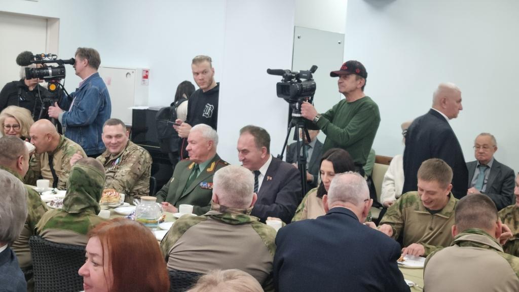 Депутат Государственной Думы Николай Васильев принял участие во встрече с участниками СВО