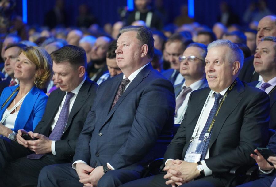 Заместитель Председателя ЦК КПРФ, Председатель Комитета Государственной Думы по аграрным вопросам, академик РАН В.И. Кашин принял участие в работе пленарной сессии «Ключевые результаты и достижения сельского хозяйства» на Международной выставке