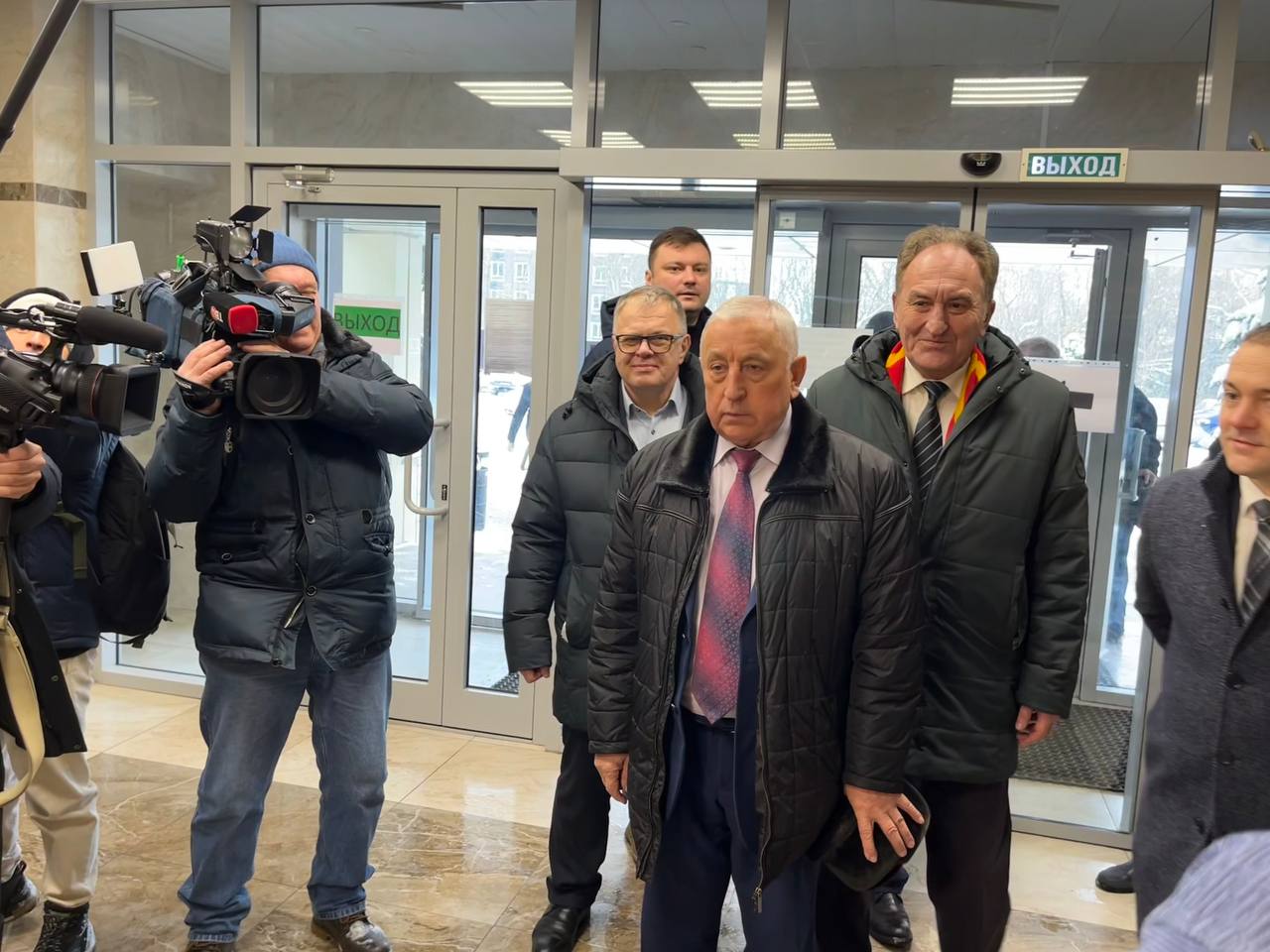 Кандидат на должность президента РФ Николай Харитонов посетил ЗАО «Лыткаринский мясоперерабатывающий завод»
