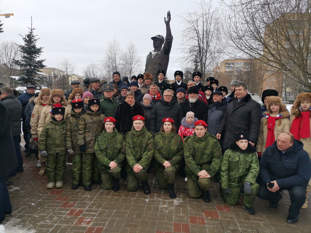 Руководитель фракции КПРФ Мособлдумы Александр Наумов принял участие в торжественном мероприятии в Ступино