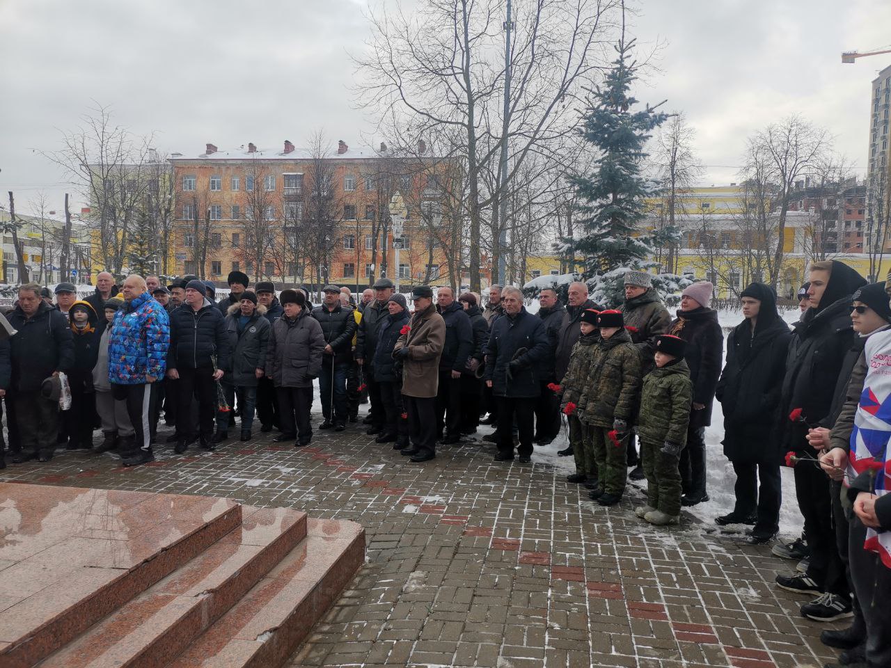 Руководитель фракции КПРФ Мособлдумы Александр Наумов принял участие в торжественном мероприятии в Ступино