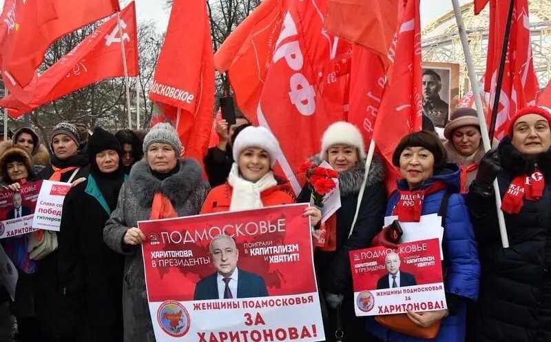 В единстве народа и Армии залог несокрушимости России!