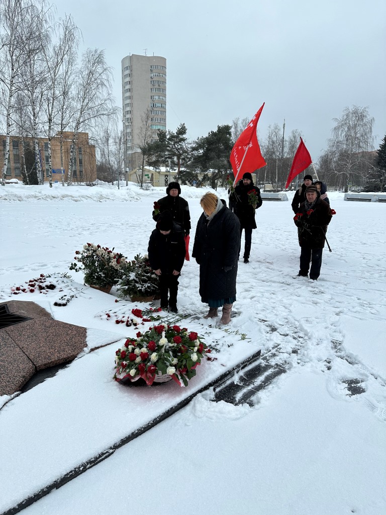 Возложение в Королёве в честь 23 февраля