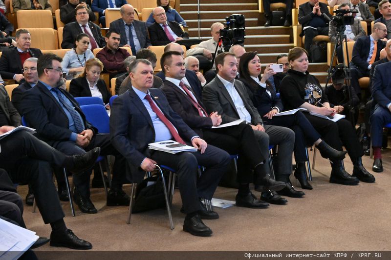 Владимир Кашин провел в Госдуме парламентские слушания на тему: «Законодательное обеспечение и государственная поддержка развития малых форм хозяйствования в агропромышленном комплексе»