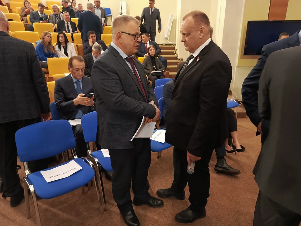 Руководитель фракции КПРФ в Мособлдуме Александр Наумов прокомментировал итог парламентских слушаний в Госдуме