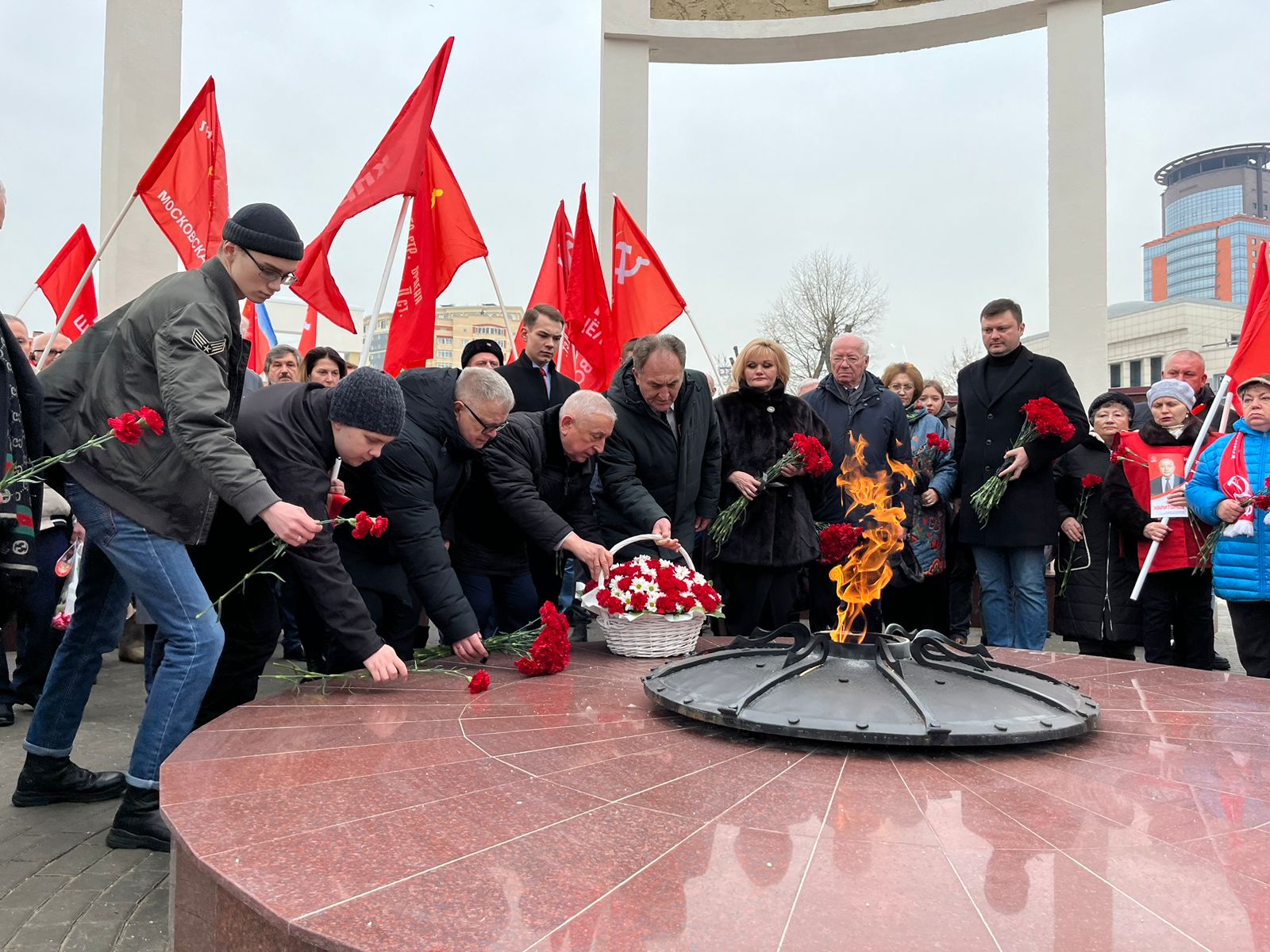 Начался визит кандидата в президенты РФ от КПРФ Николая Харитонова в подмосковное Щёлково