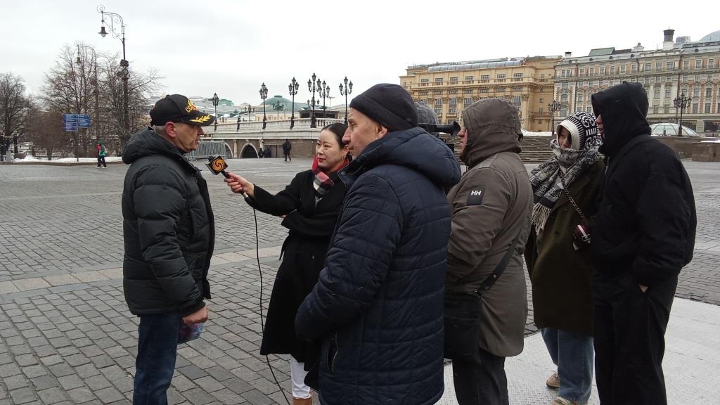 «Дерево сильно своими корнями»
