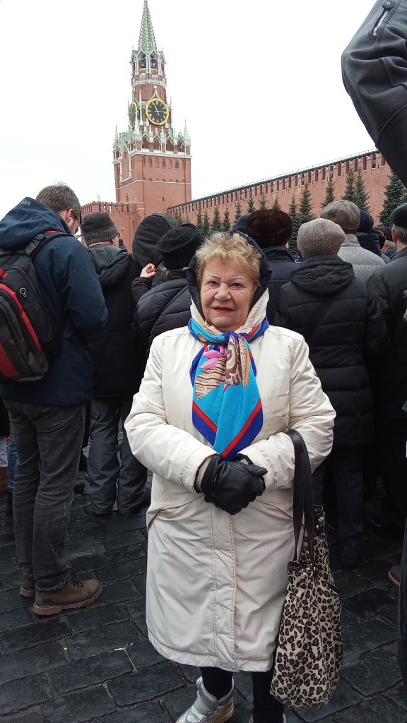 «Дерево сильно своими корнями»