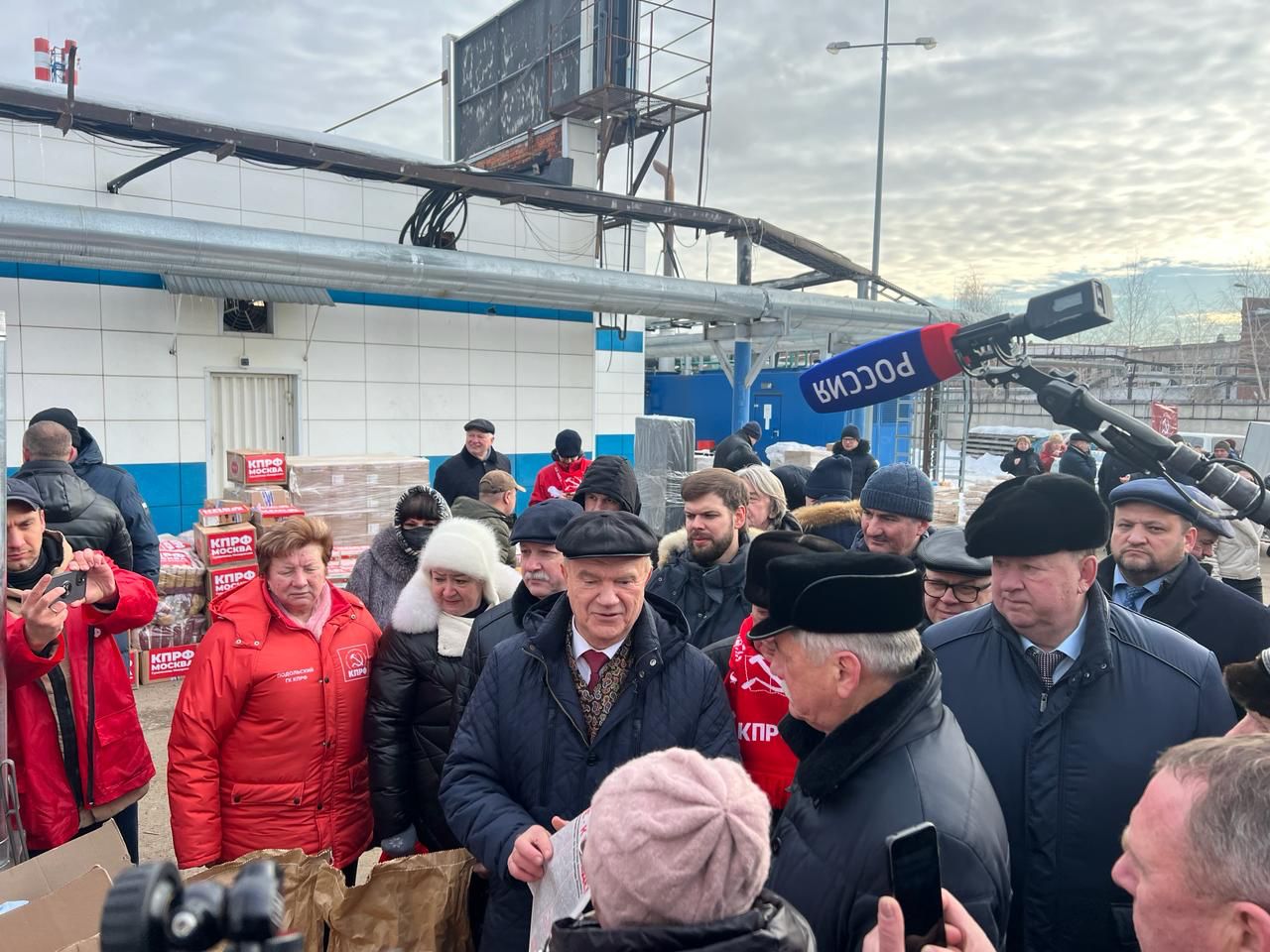 Серпуховчане приняли участие в отправке гумконвоя на Донбасс