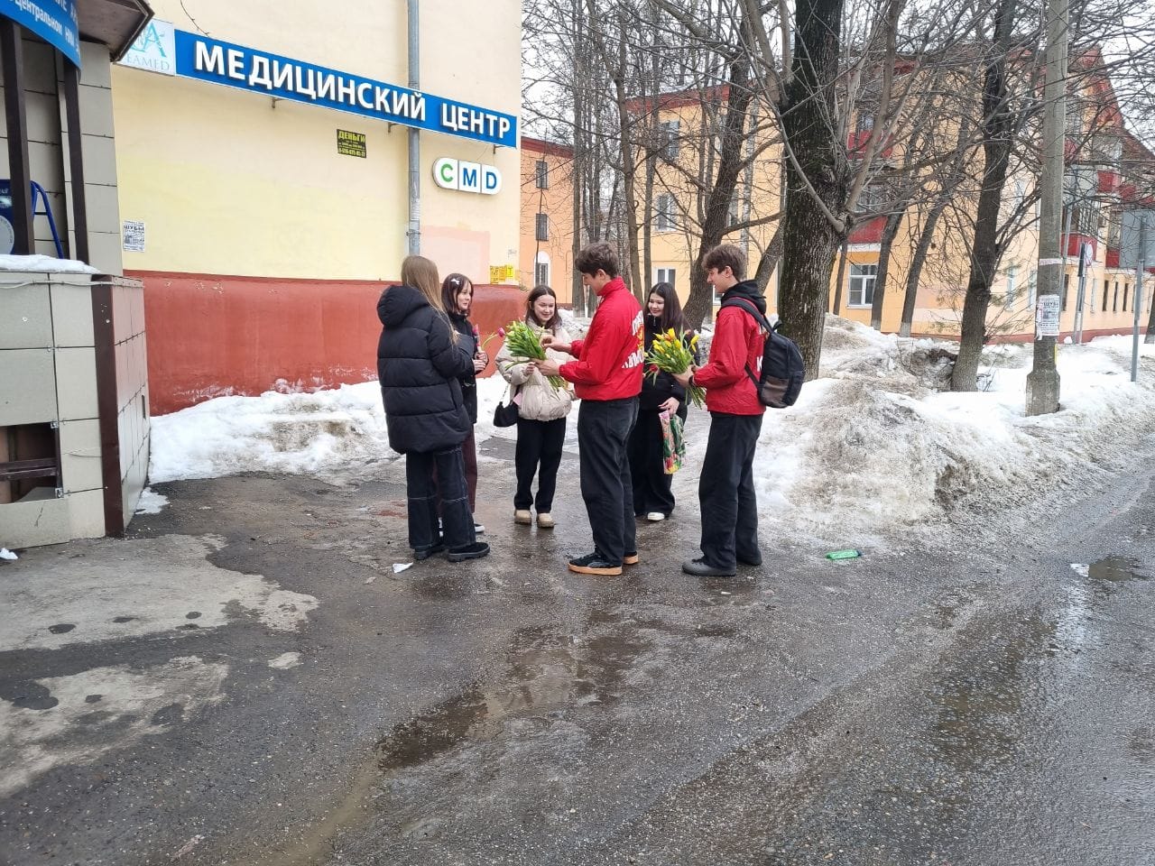 По Люберцам шагает «Красный тюльпан»