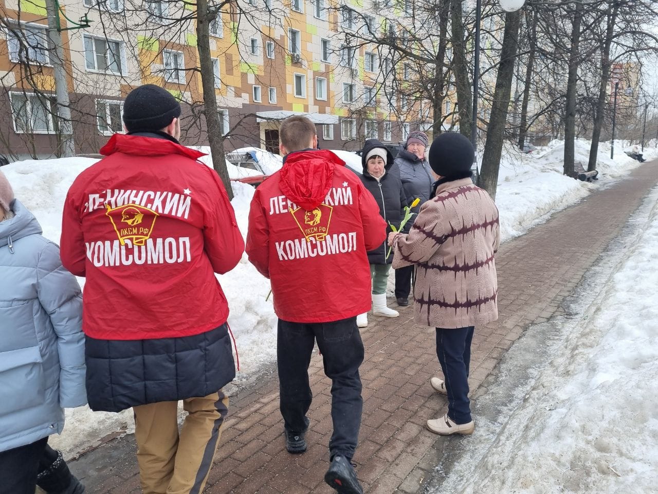 По Люберцам шагает «Красный тюльпан»