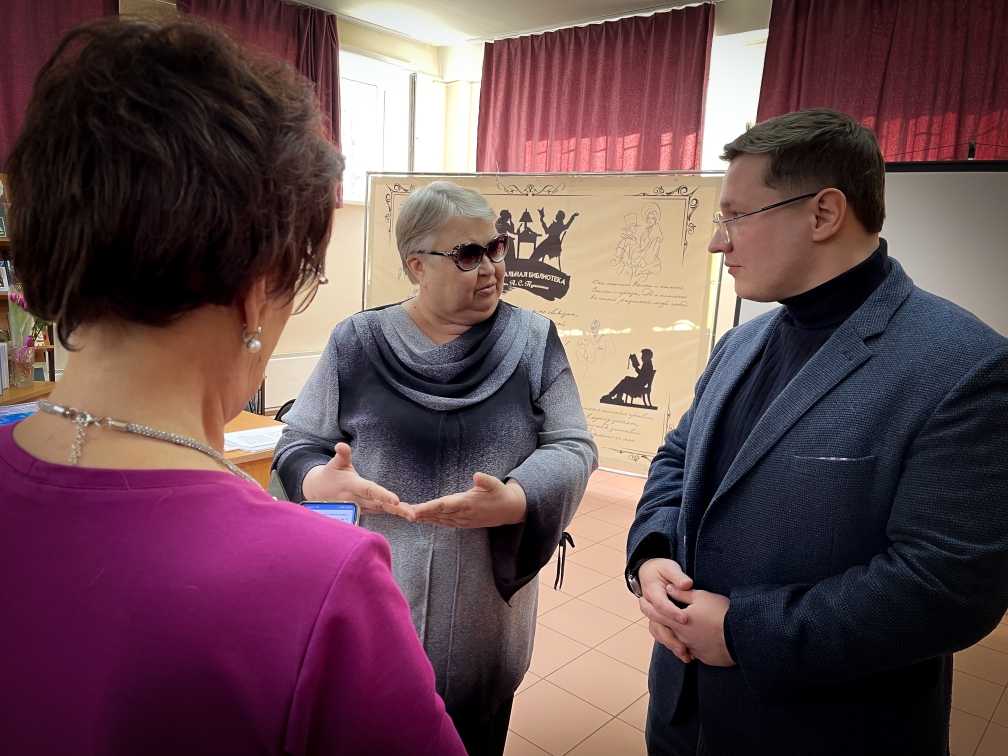 Марк Черемисов: «Поэзия живет в наших сердцах!»
