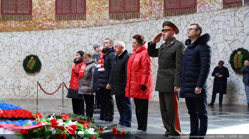 Николай Харитонов завершил рабочую поездку в Волгоград