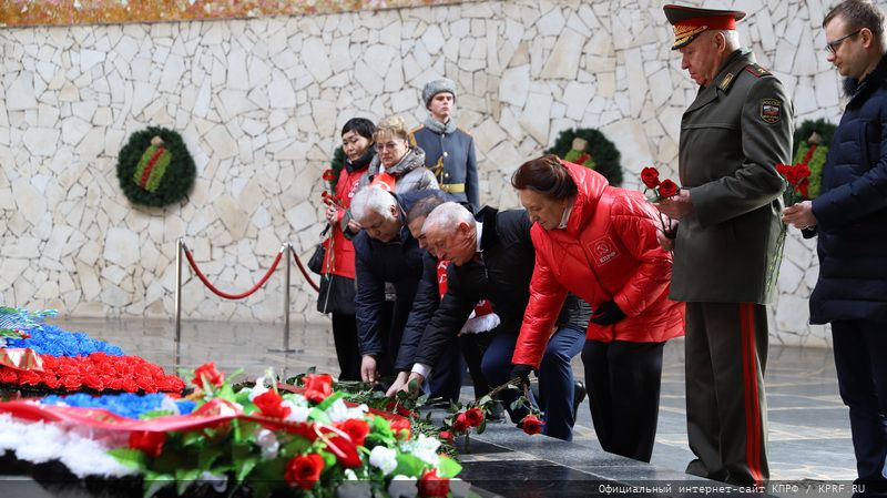 Николай Харитонов завершил рабочую поездку в Волгоград