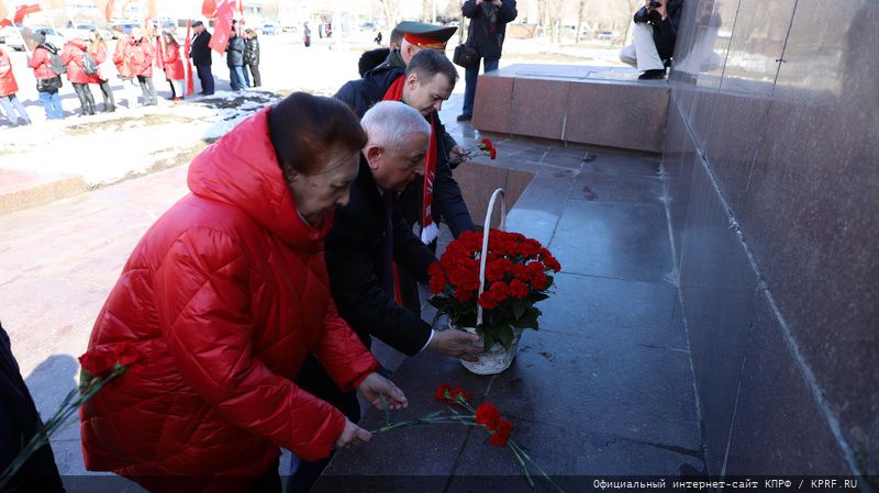 Николай Харитонов завершил рабочую поездку в Волгоград