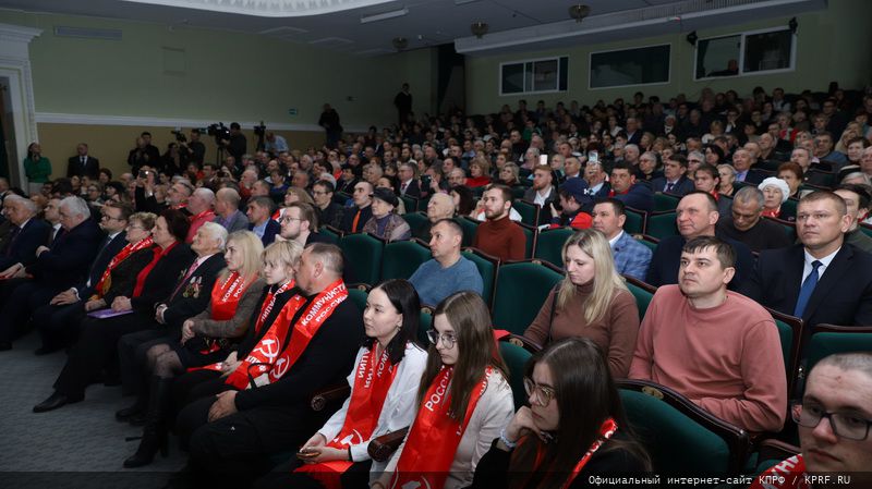 Николай Харитонов завершил рабочую поездку в Волгоград