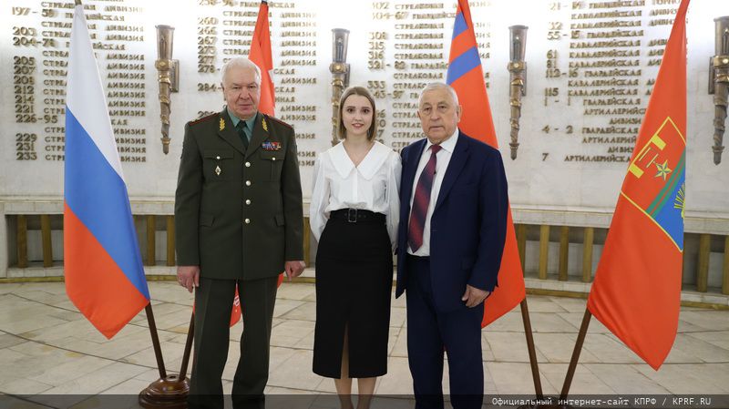 Николай Харитонов завершил рабочую поездку в Волгоград