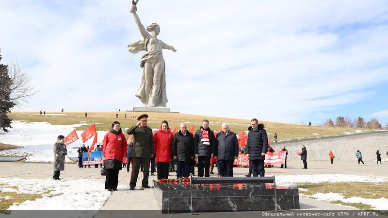 Николай Харитонов завершил рабочую поездку в Волгоград