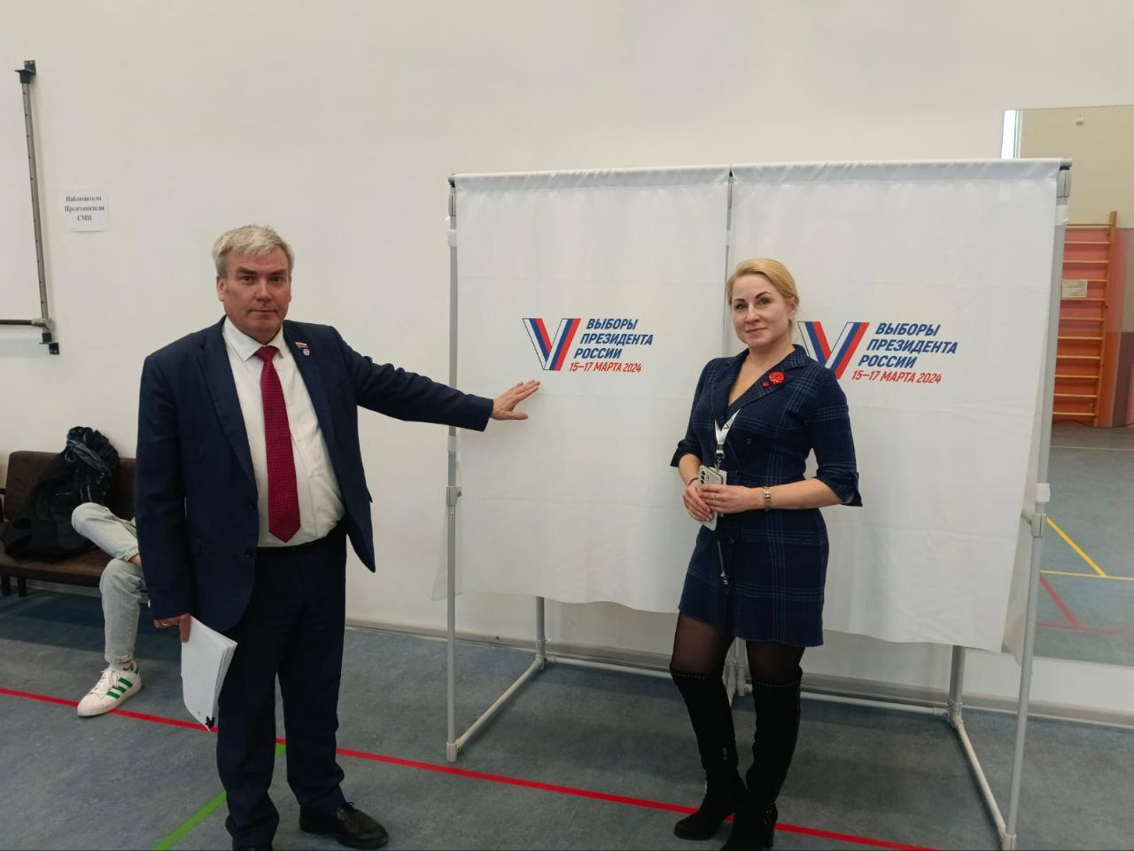 Люберецкие коммунисты посетили избирательные участки в первый день голосования