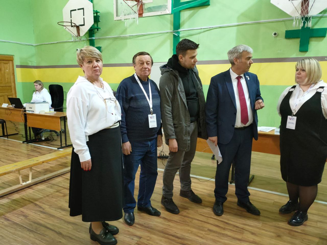 Люберецкие коммунисты посетили избирательные участки в первый день голосования