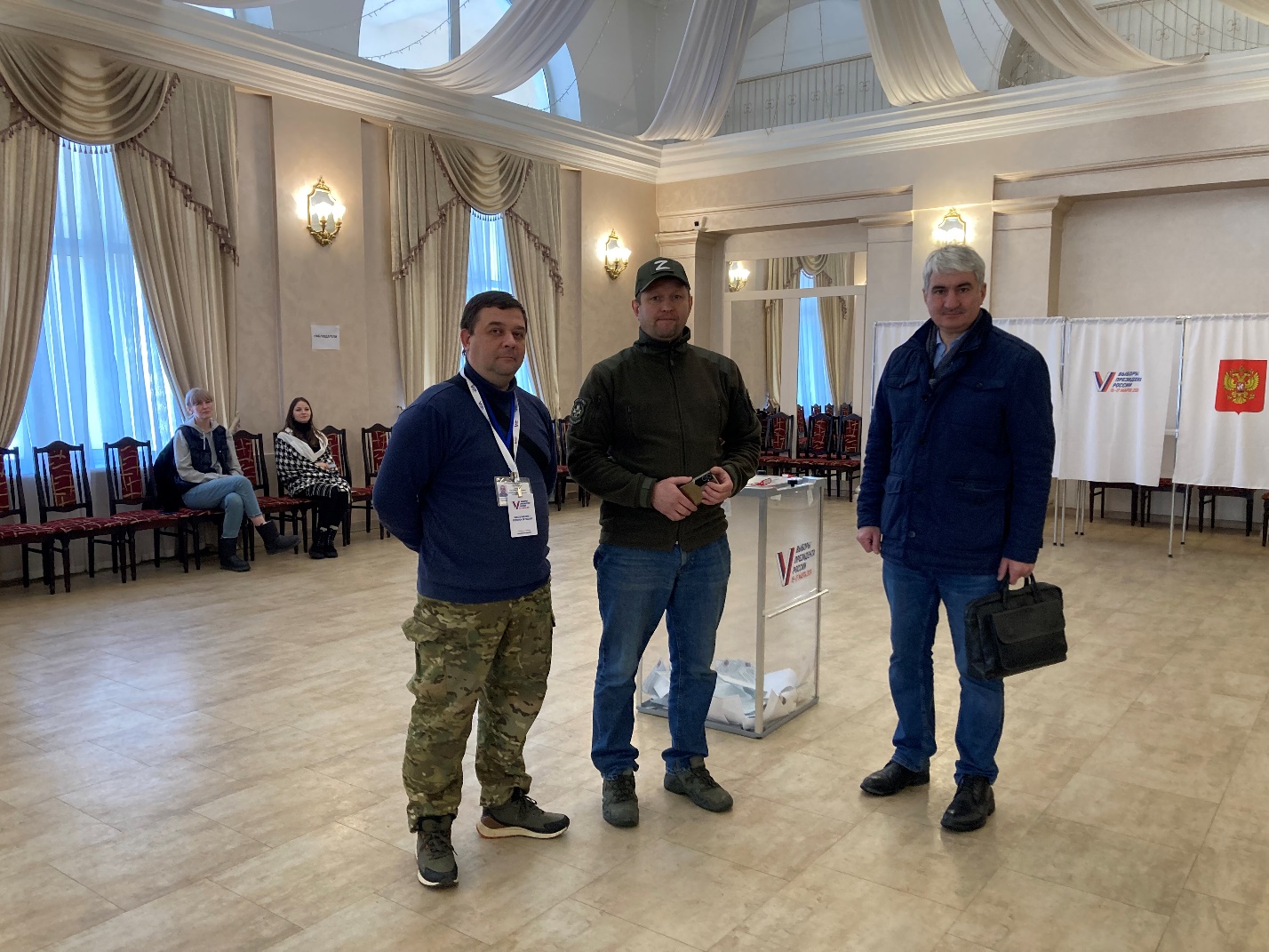 По поручению руководителя фракции КПРФ в Мособлдуме Александра Наумова проверена работа избирательных участков в Подмосковье