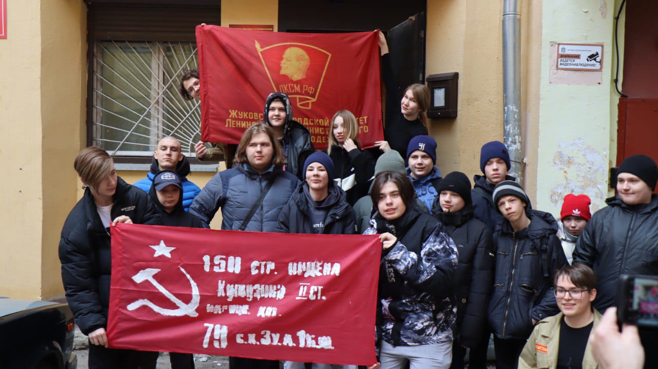 Патриотическое воспитание подрастающего поколения - это наша основная задача