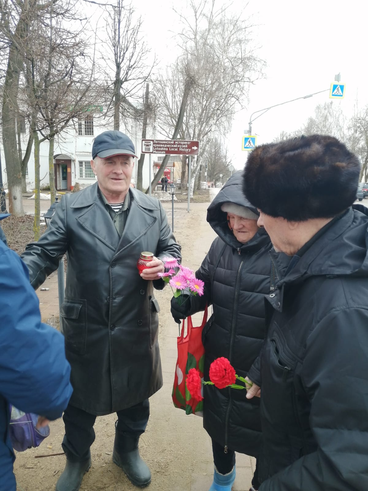 Веское слово коммунистов