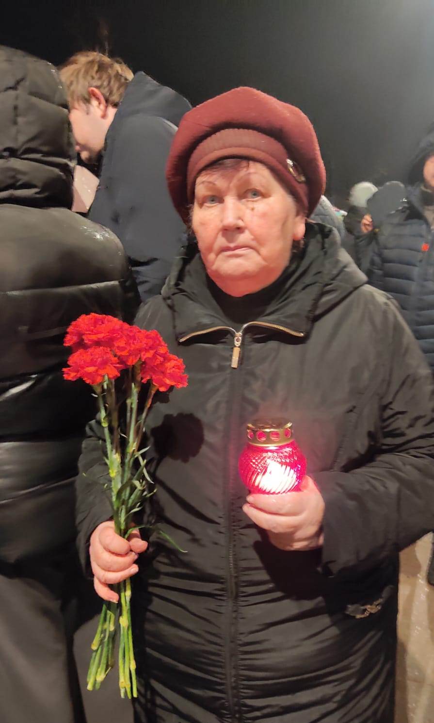 Сергей Стрельцов в день национального траура почтил память погибших от рук террористов