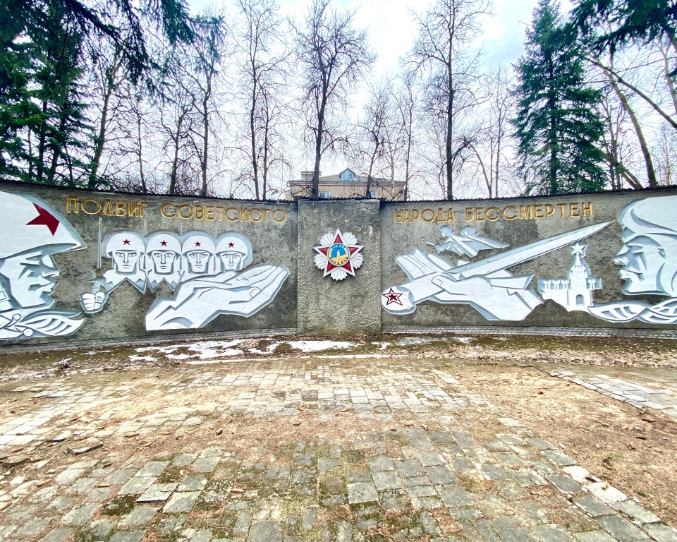Сергей Стрельцов: памятник Ленину в Ларцевых Полянах давно требует реставрации