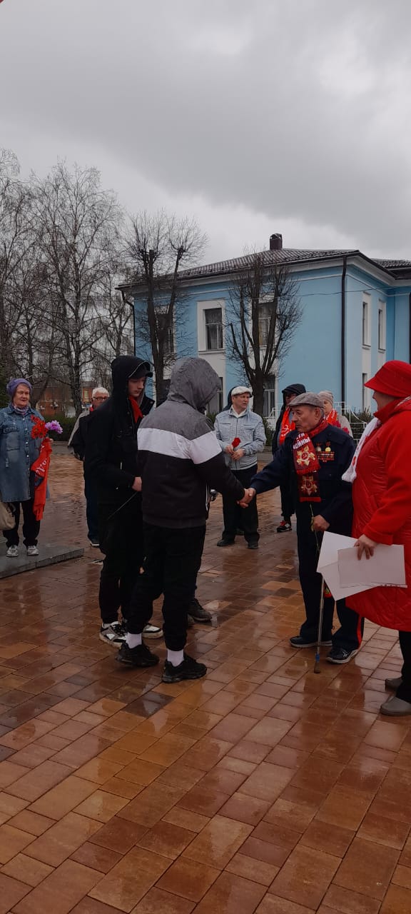 Коммунисты г.о. Лотошино отметили 154 годовщину со дня рождения В.И. Ленина