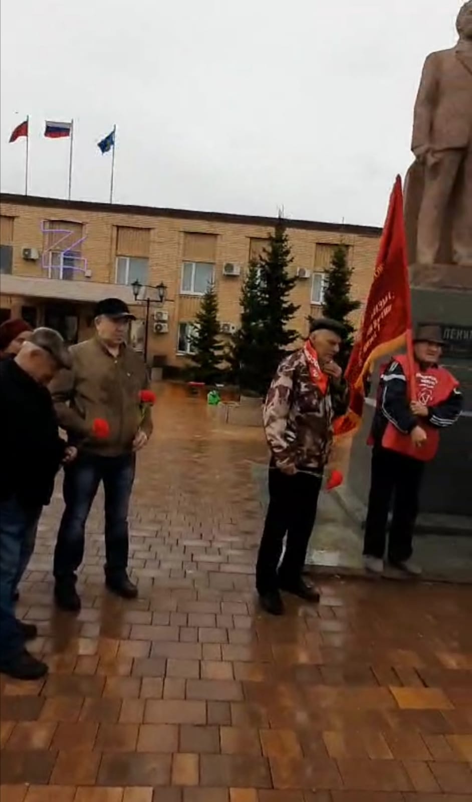 Коммунисты г.о. Лотошино отметили 154 годовщину со дня рождения В.И. Ленина