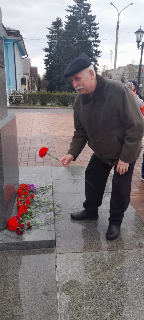 Коммунисты г.о. Лотошино отметили 154 годовщину со дня рождения В.И. Ленина