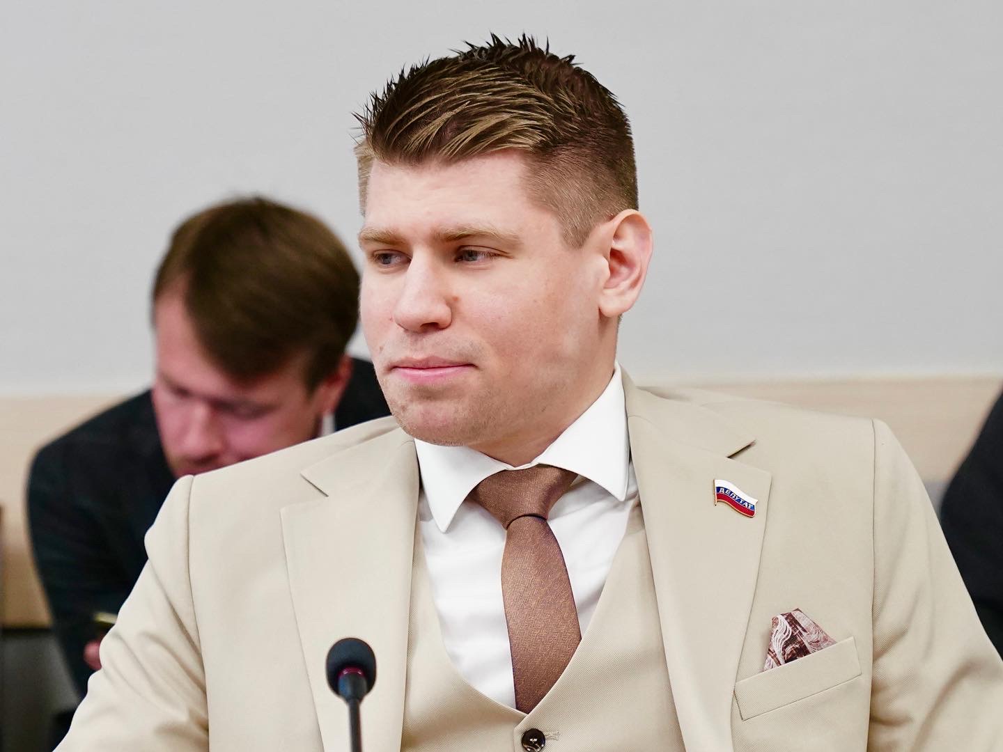 Депутат от КПРФ Даниил Рендаков: Не позволим никому исказить нашу историю!