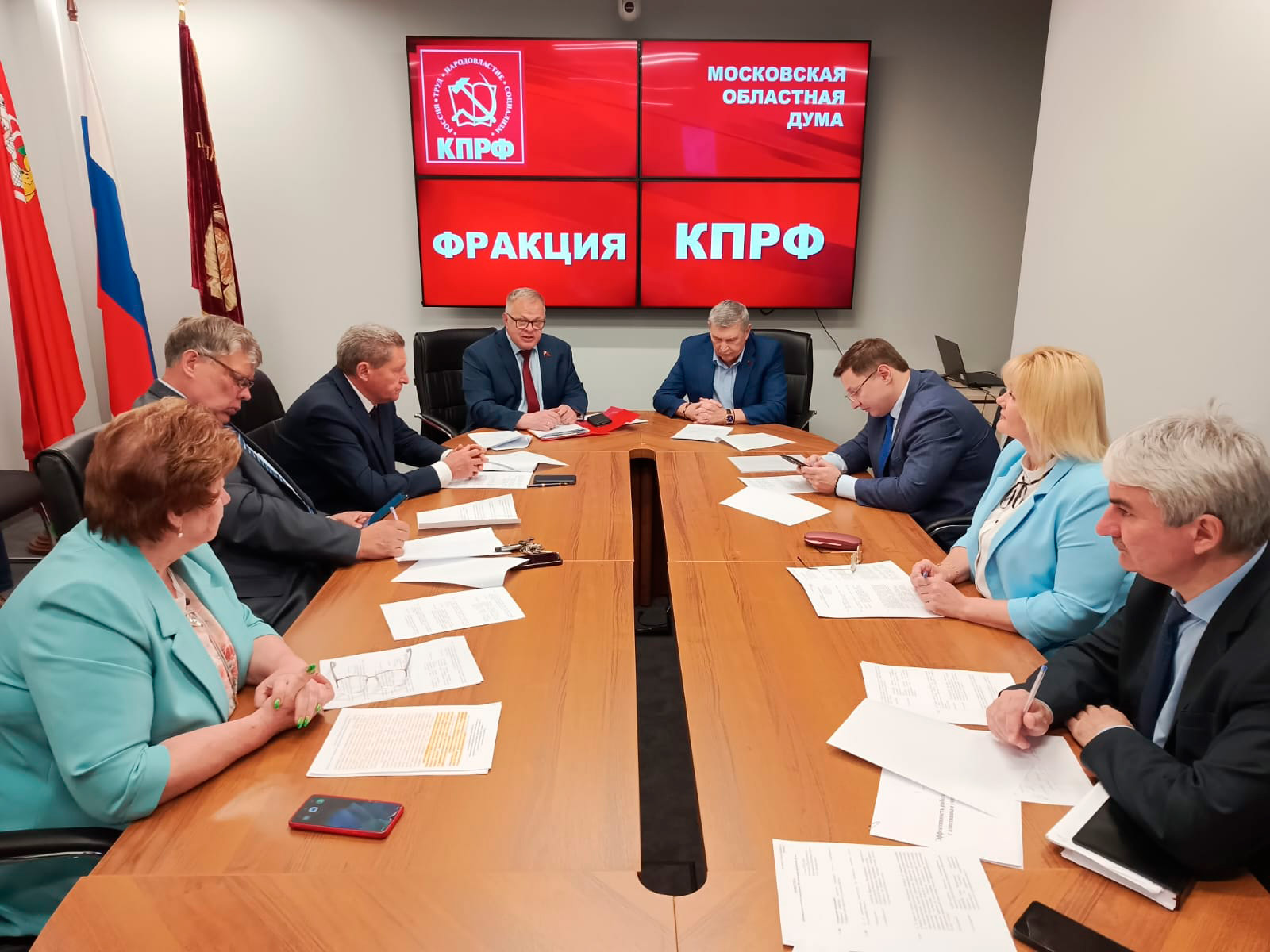 Фракция КПРФ выступила против принятия областного закона, исключающего мелиорированные земли из категории особо ценных сельскохозяйственных угодий