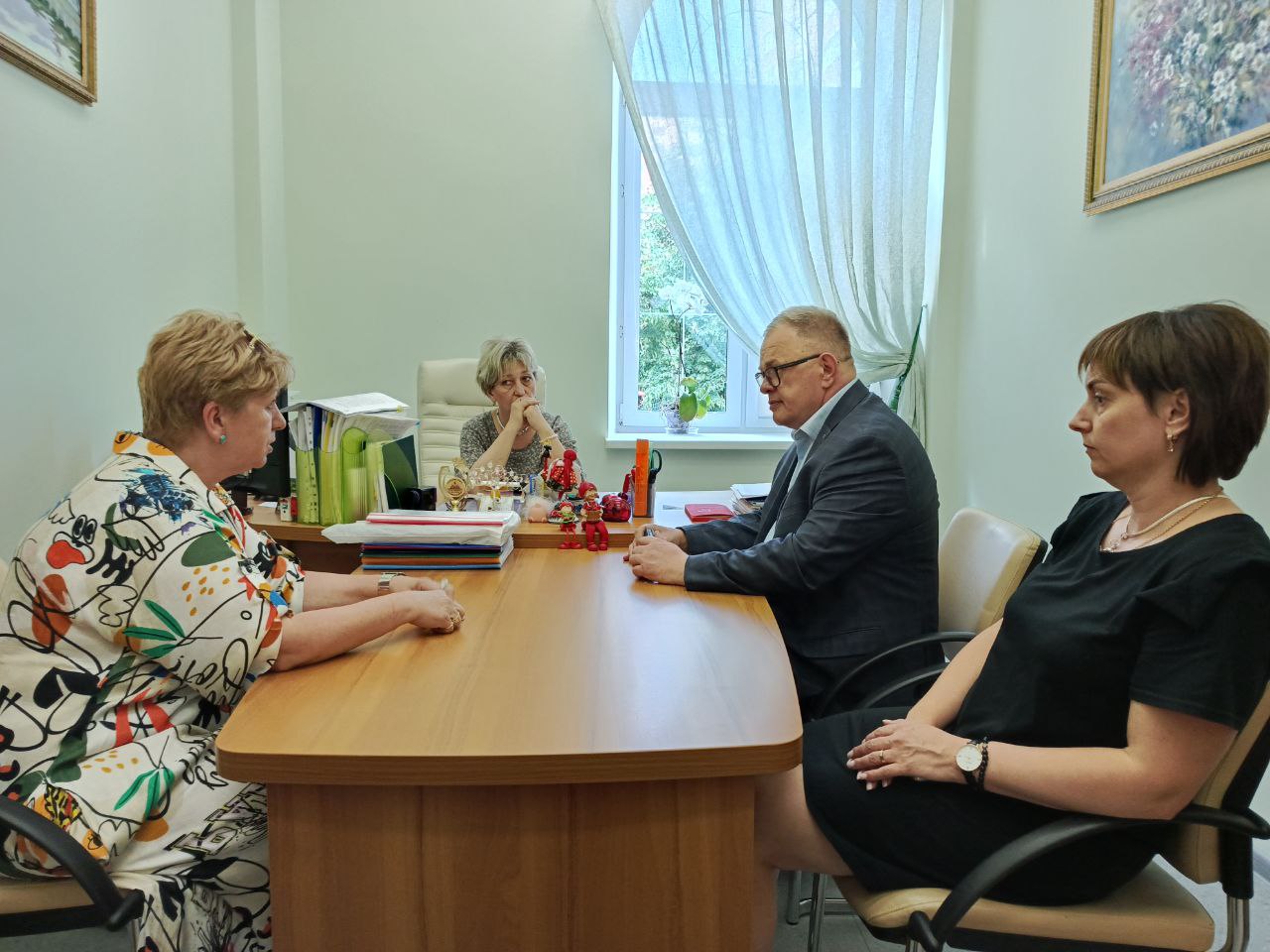 Руководитель фракции КПРФ в Мособлдуме Александр Наумов: Будущее нашей Великой Родины – в счастливых детях!