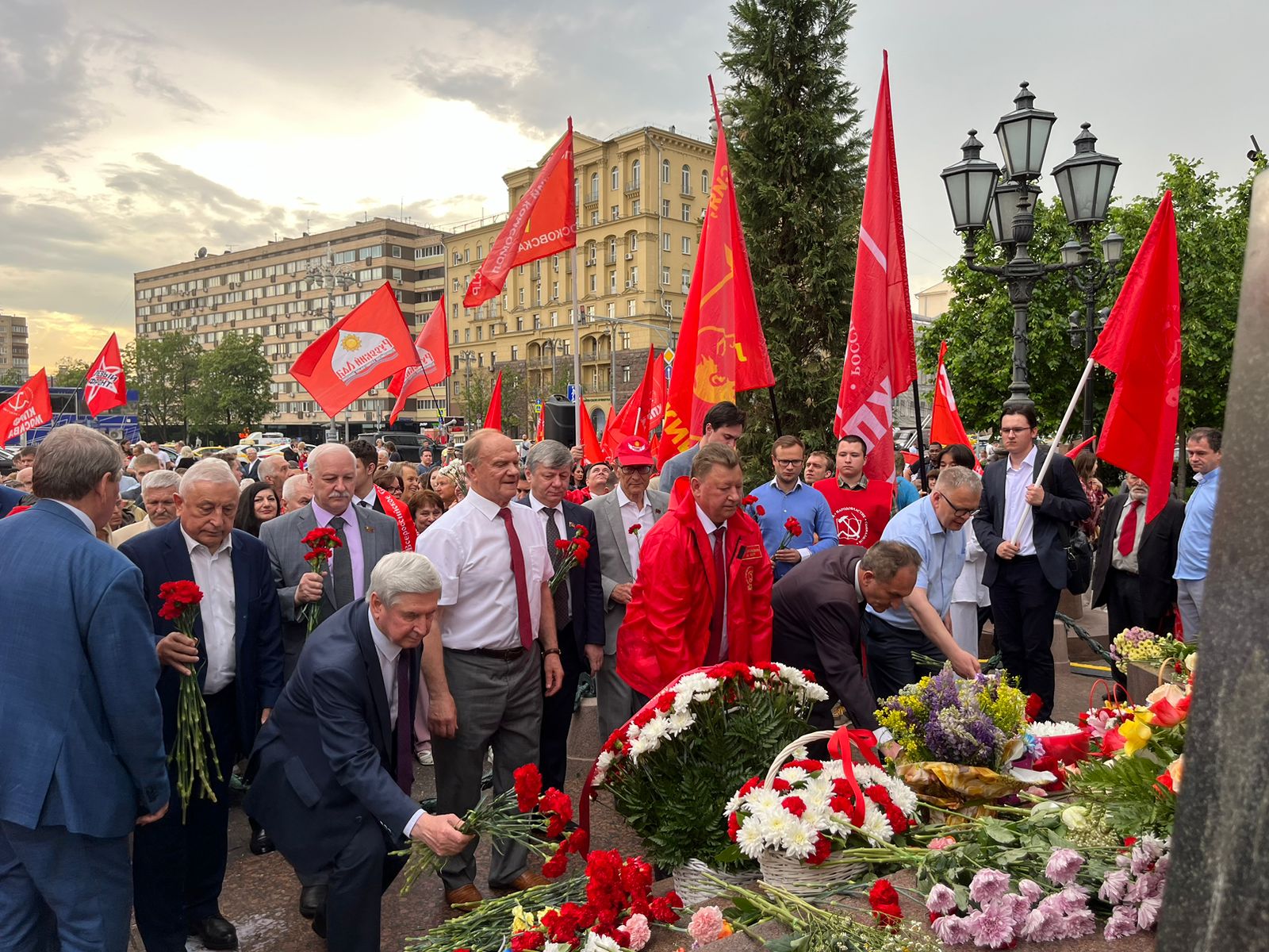 В Москве прошла патриотическая акция, посвященная Дню русского языка и Пушкинскому Дню России