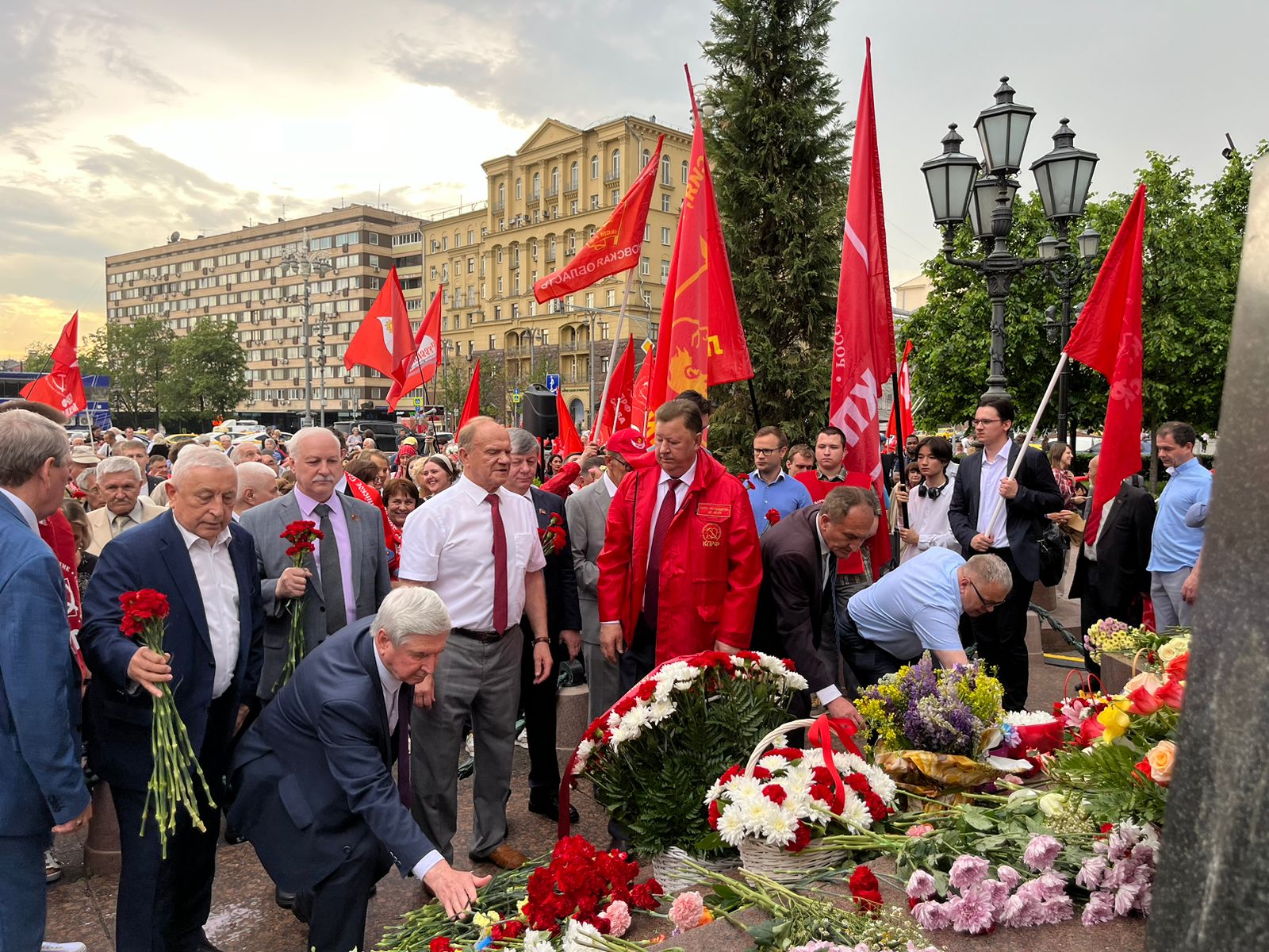 В Москве прошла патриотическая акция, посвященная Дню русского языка и Пушкинскому Дню России