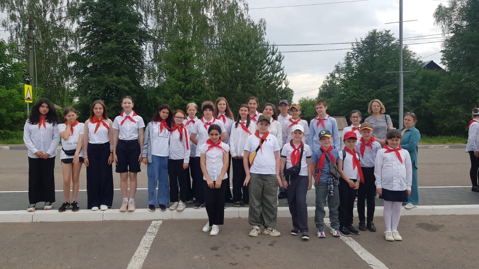 Поездка пионеров к памятнику Зое Космодемьянской
