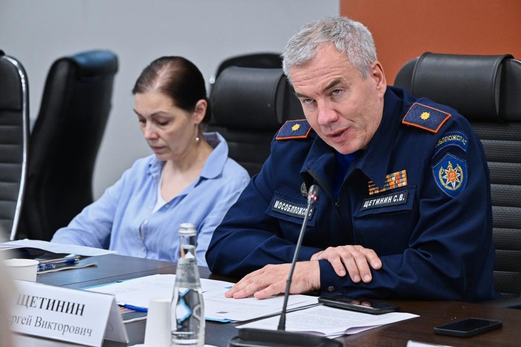 Руководитель фракции КПРФ Александр Наумов: Законодатели должны обеспечить социальную поддержку спасателей Подмосковья!