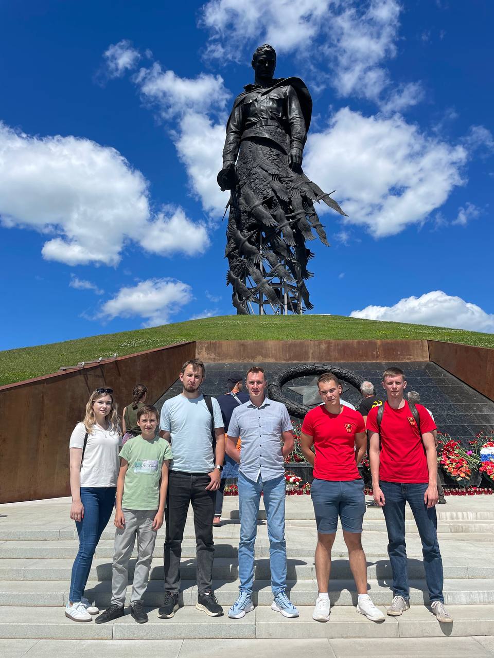 Королёвские коммунисты и комсомольцы посетили Ржев