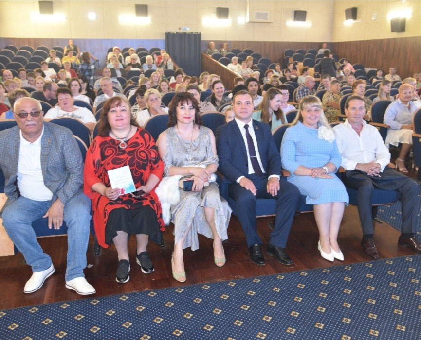 Низко вам поклониться хочу, люди в белых халатах