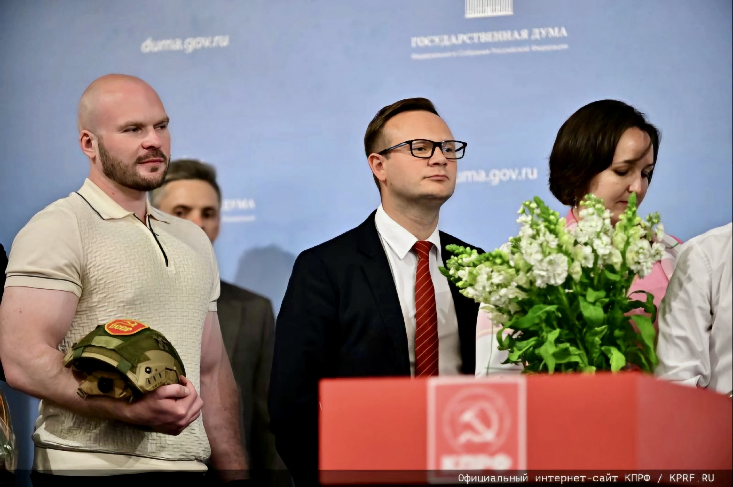 Первый секретарь Дмитровского ГК КПРФ Александр Корнев поздравил с юбилеем Геннадия Зюганова