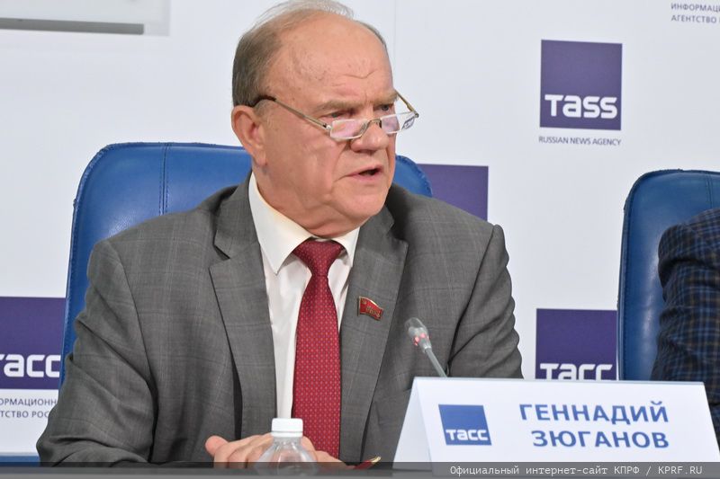 Г.А. Зюганов: «Законодательные инициативы КПРФ помогут справиться с нацизмом и бандеровщиной!»