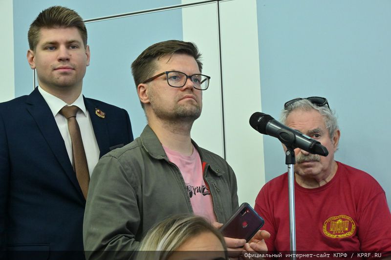 Г.А. Зюганов: «Законодательные инициативы КПРФ помогут справиться с нацизмом и бандеровщиной!»